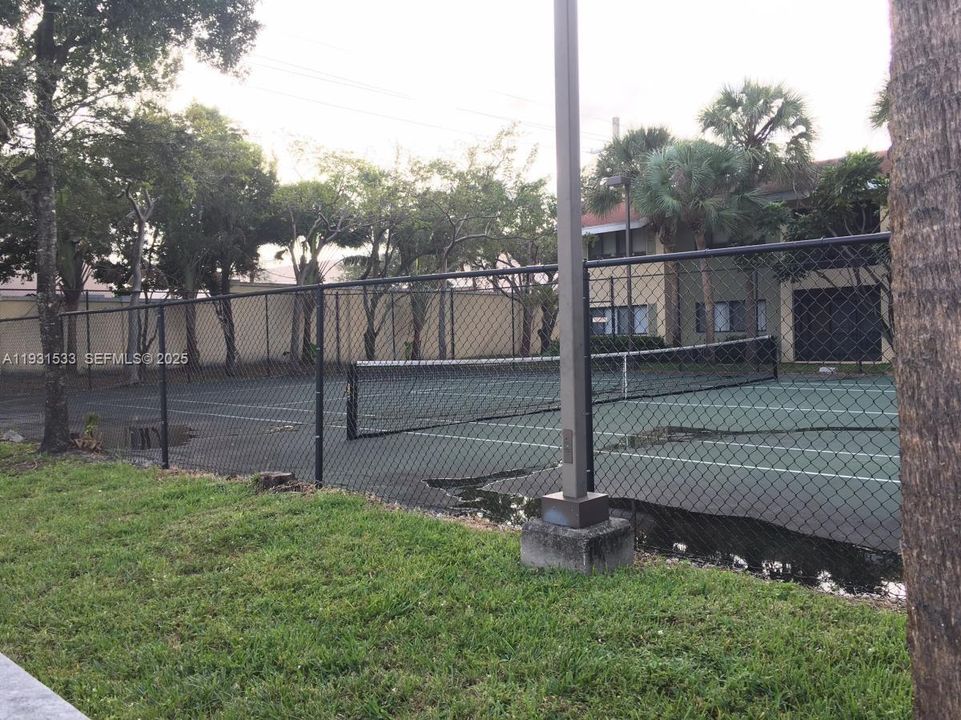 En Renta: $2,400 (2 camas, 2 baños, 927 Pies cuadrados)