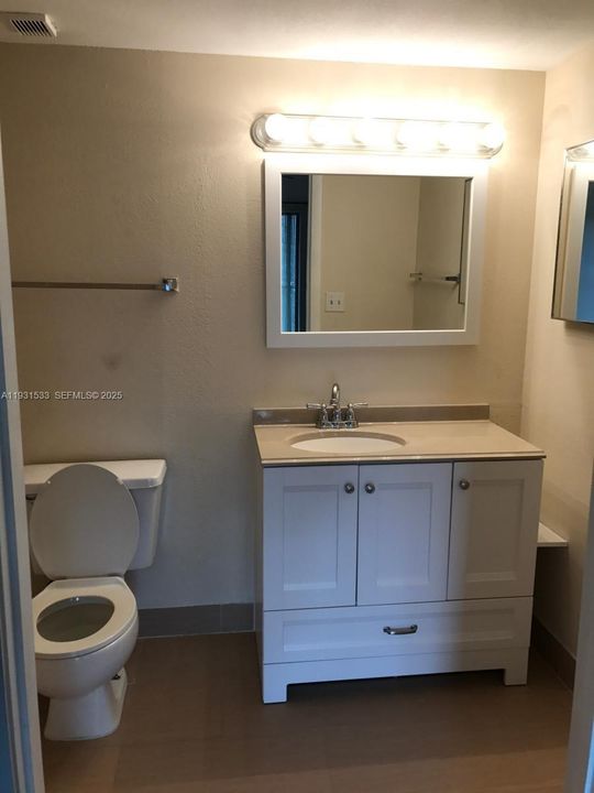 En Renta: $2,400 (2 camas, 2 baños, 927 Pies cuadrados)