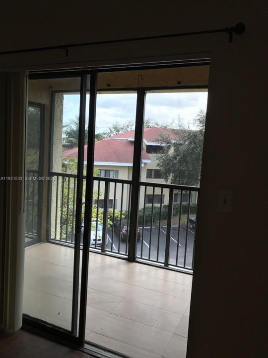 En Renta: $2,400 (2 camas, 2 baños, 927 Pies cuadrados)