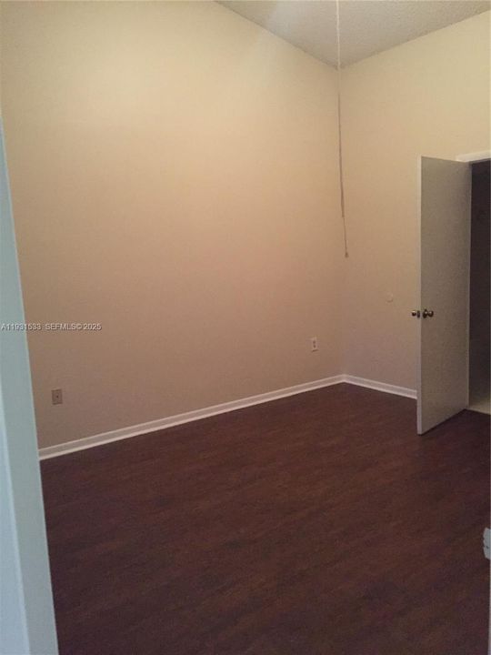 En Renta: $2,400 (2 camas, 2 baños, 927 Pies cuadrados)