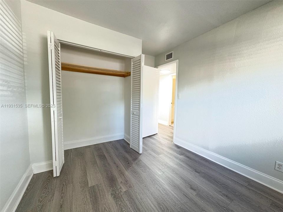 For Rent: $1,580 (2 beds, 1 baths, 590 Square Feet)