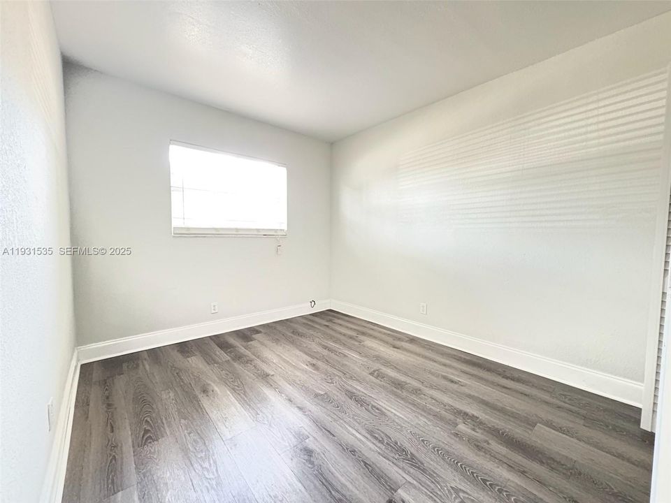 For Rent: $1,580 (2 beds, 1 baths, 590 Square Feet)