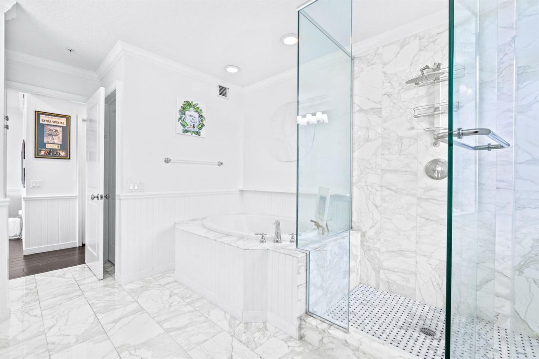 18-web-or-mls-A7404734