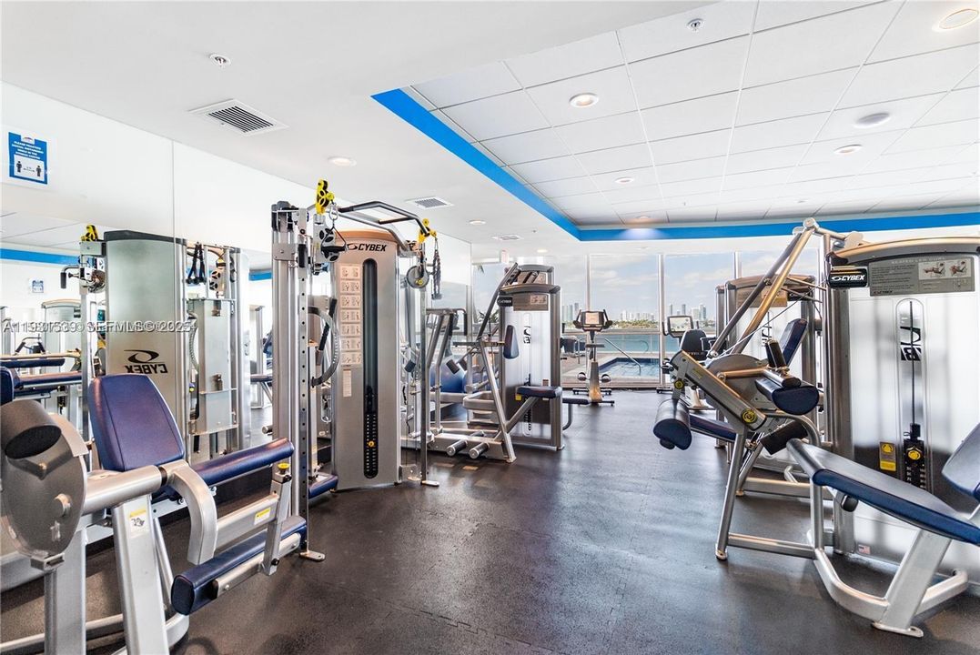 В аренду: $5,500 (2 спален, 2 ванн, 1270 Квадратных фут)