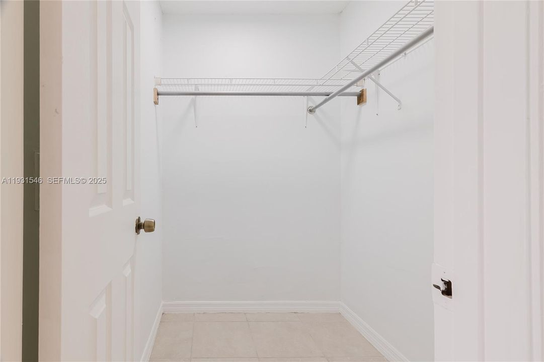 En Venta: $459,900 (3 camas, 2 baños, 1191 Pies cuadrados)