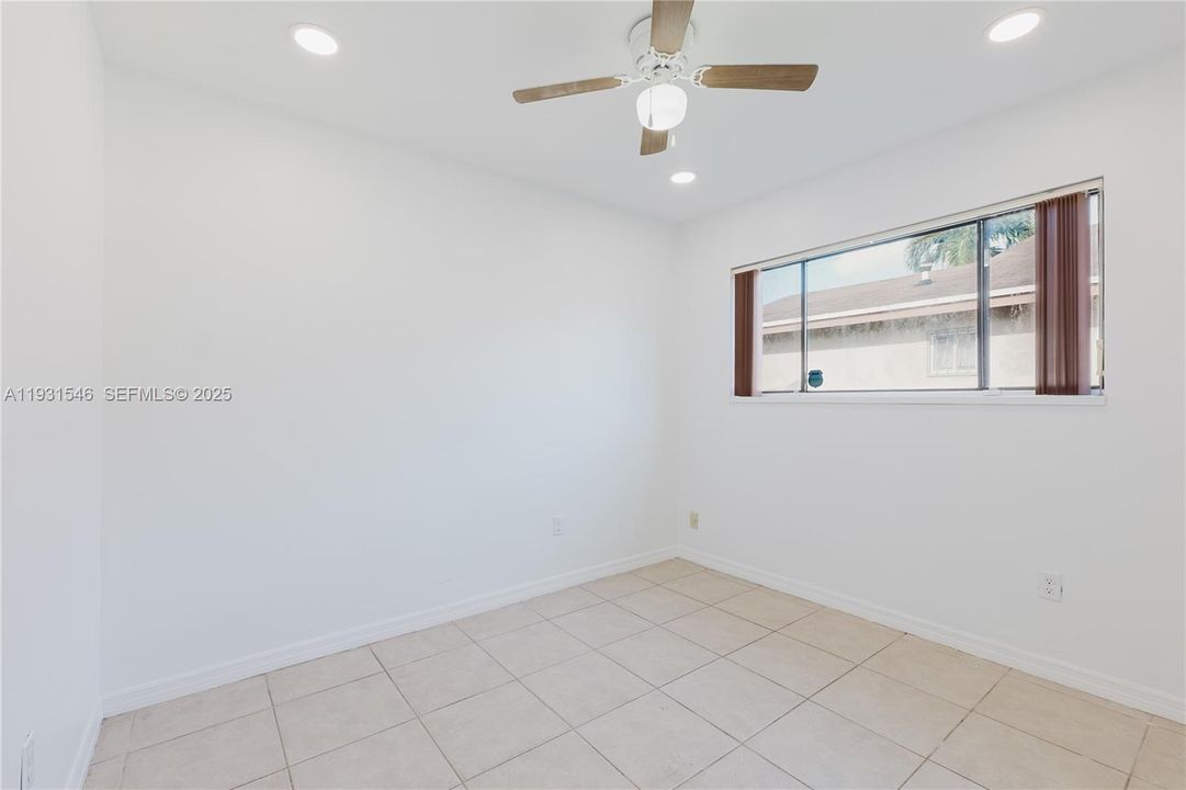 En Venta: $459,900 (3 camas, 2 baños, 1191 Pies cuadrados)