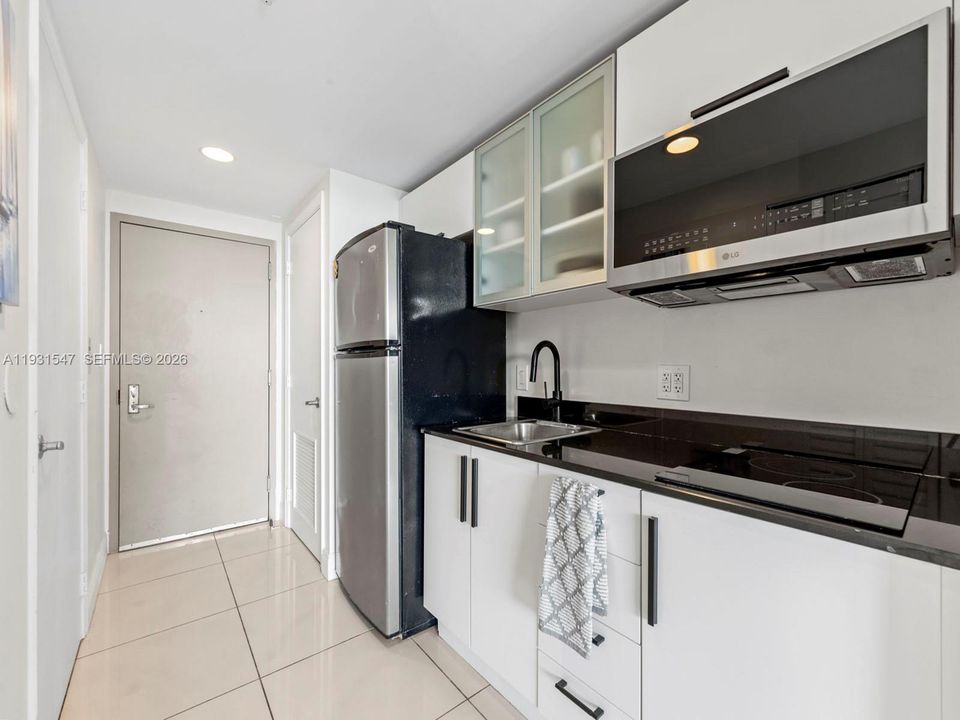 En Venta: $330,000 (0 camas, 1 baños, 503 Pies cuadrados)
