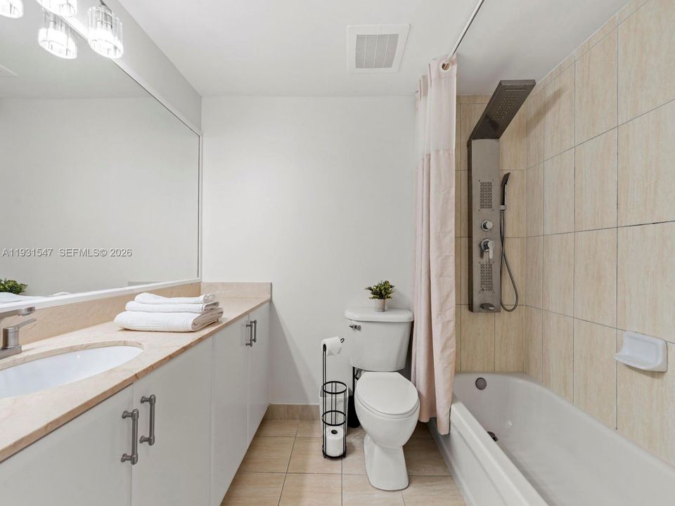 En Venta: $330,000 (0 camas, 1 baños, 503 Pies cuadrados)