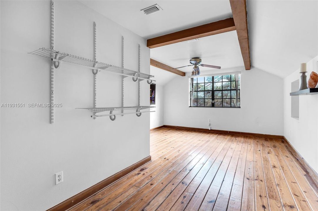 For Sale: $639,000 (3 beds, 2 baths, 1621 Square Feet)