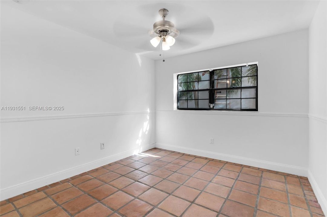 For Sale: $639,000 (3 beds, 2 baths, 1621 Square Feet)