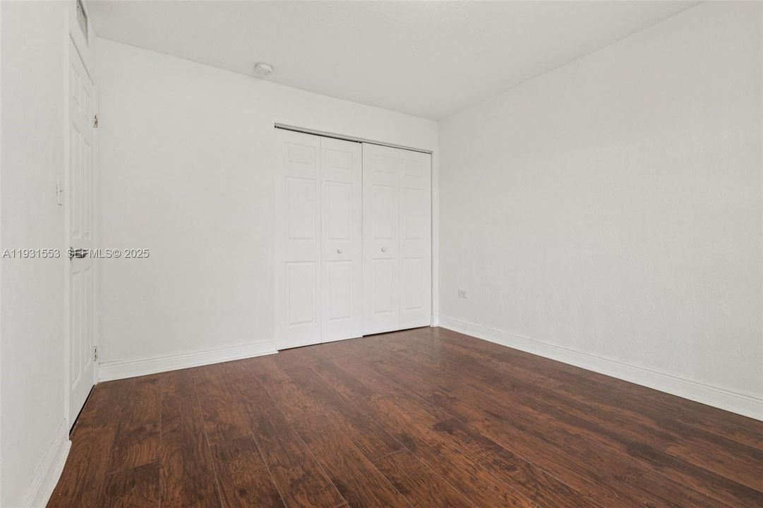For Sale: $244,500 (2 beds, 2 baths, 763 Square Feet)