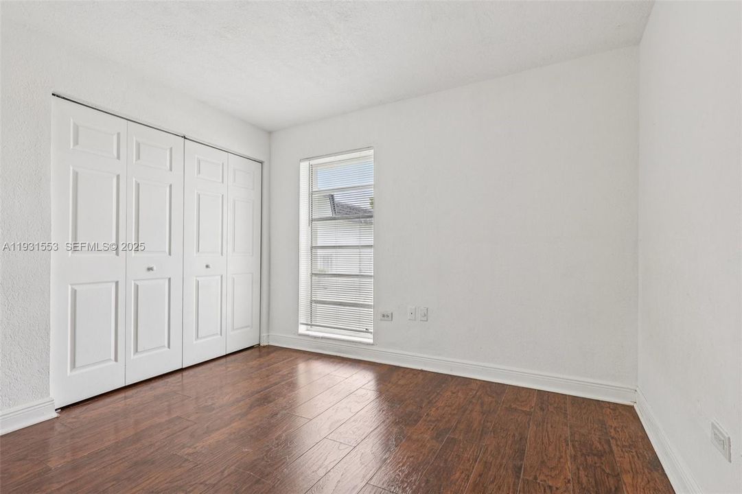 For Sale: $244,500 (2 beds, 2 baths, 763 Square Feet)