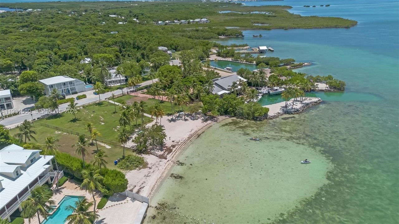 En Renta: $3,750 (3 camas, 2 baños, 1040 Pies cuadrados)