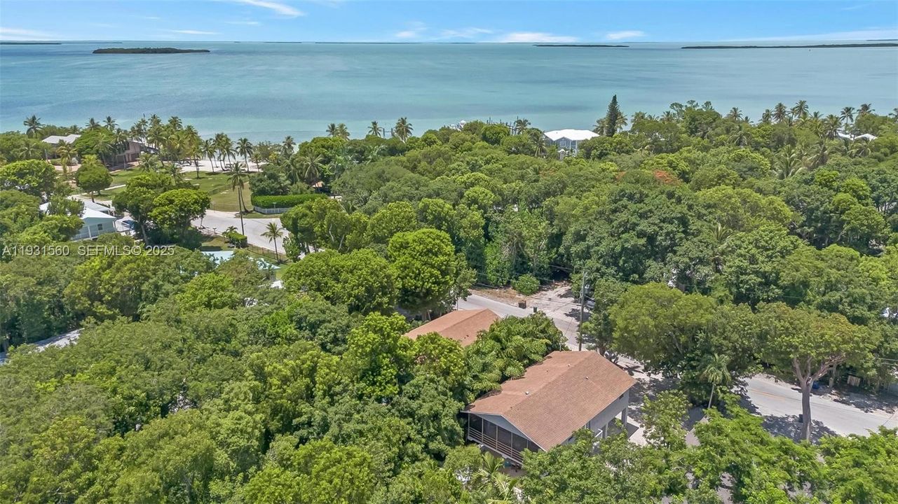 En Renta: $3,750 (3 camas, 2 baños, 1040 Pies cuadrados)