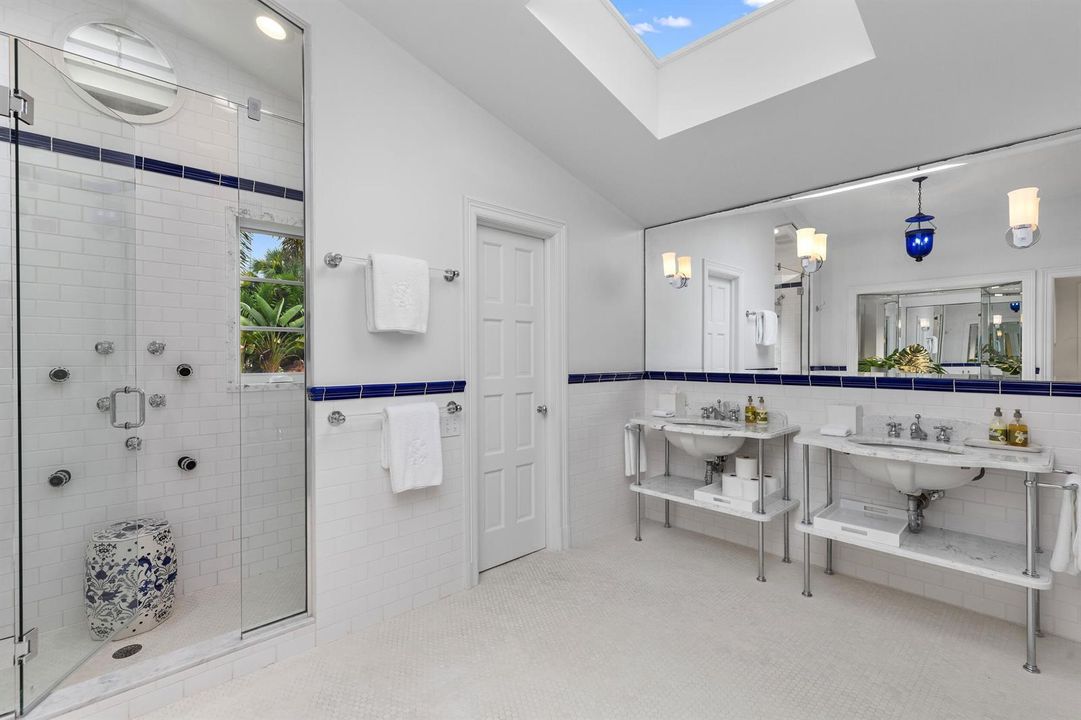 Primary Suite Bath