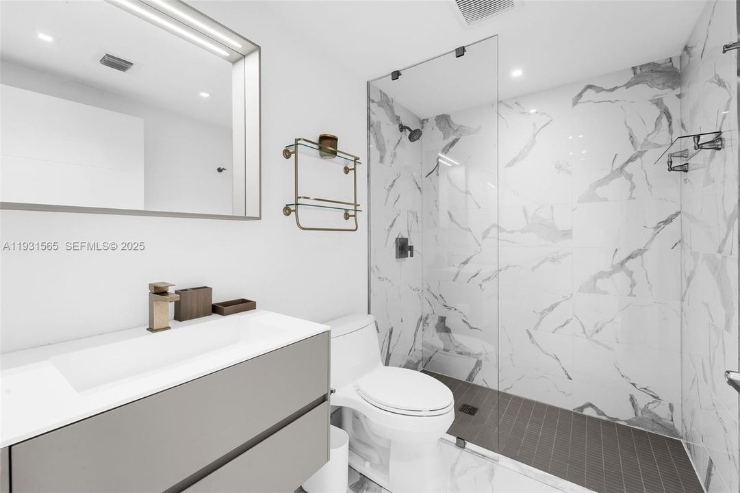 For Rent: $7,850 (2 beds, 2 baths, 1670 Square Feet)