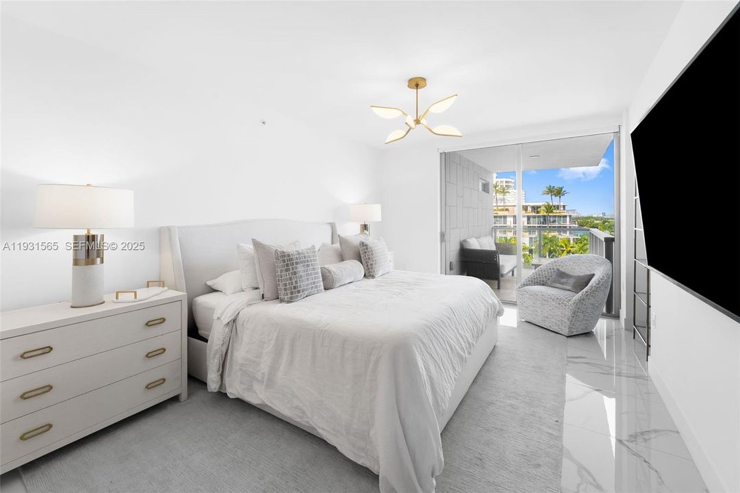 For Rent: $7,850 (2 beds, 2 baths, 1670 Square Feet)