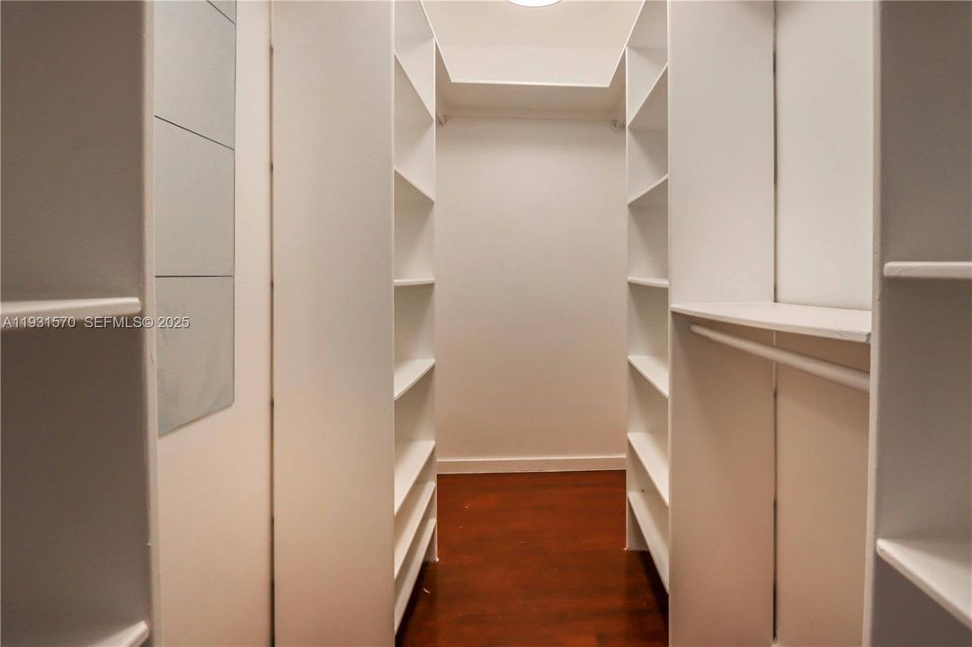 For Sale: $590,000 (3 beds, 2 baths, 1437 Square Feet)