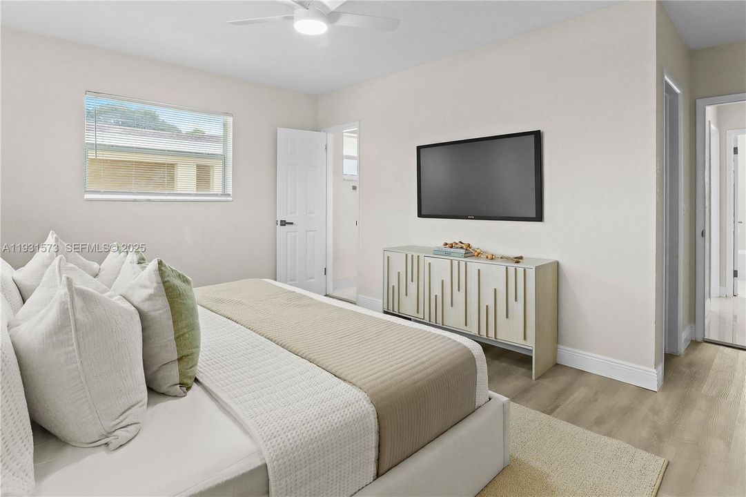 En Venta: $549,900 (3 camas, 2 baños, 1340 Pies cuadrados)