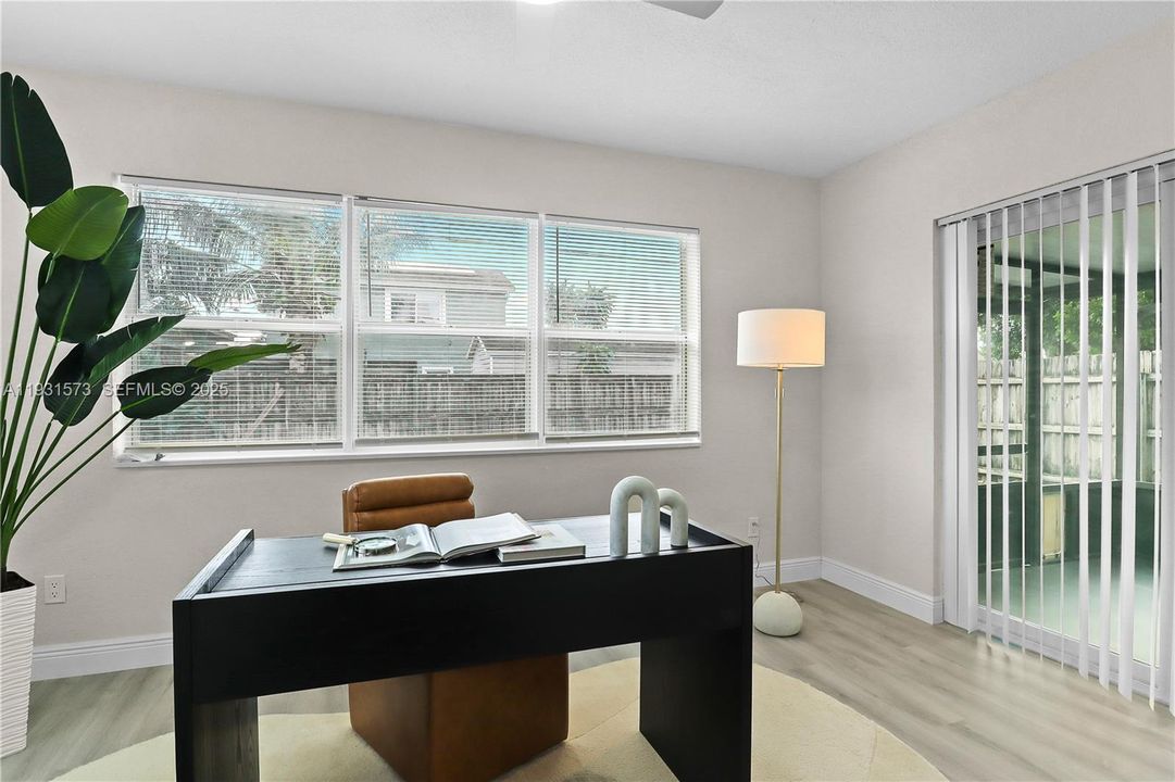 En Venta: $549,900 (3 camas, 2 baños, 1340 Pies cuadrados)