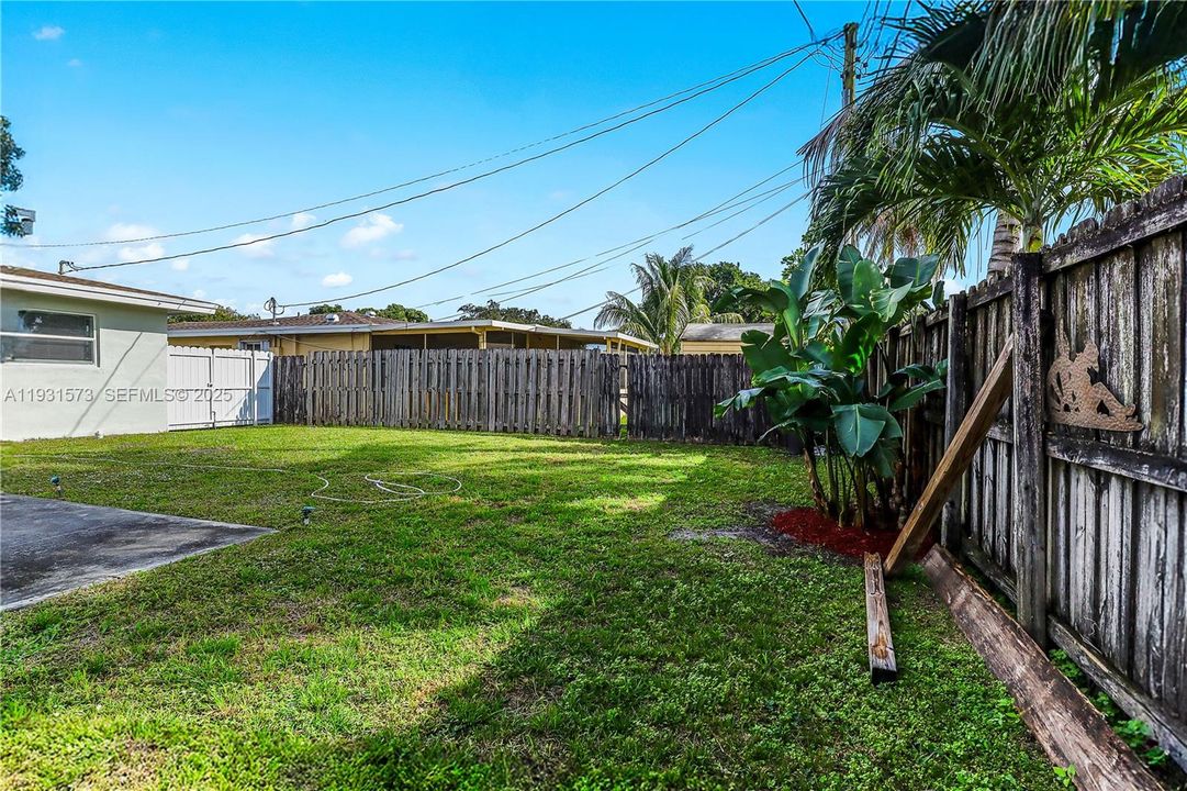 En Venta: $549,900 (3 camas, 2 baños, 1340 Pies cuadrados)