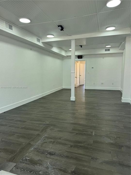 For Rent: $2,850 (0 beds, 0 baths, 0 Square Feet)