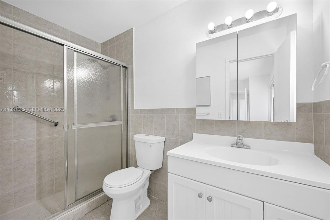 待售: $535,000 (3 贝兹, 2 浴室, 1285 平方英尺)