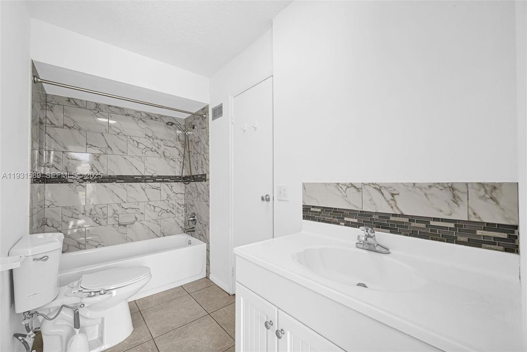 待售: $535,000 (3 贝兹, 2 浴室, 1285 平方英尺)