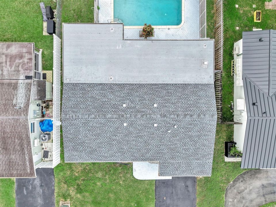 待售: $535,000 (3 贝兹, 2 浴室, 1285 平方英尺)