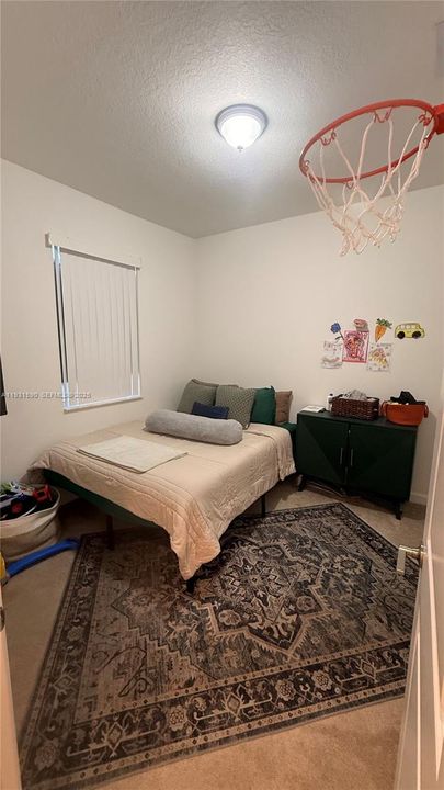 For Sale: $499 (3 beds, 2 baths, 1483 Square Feet)