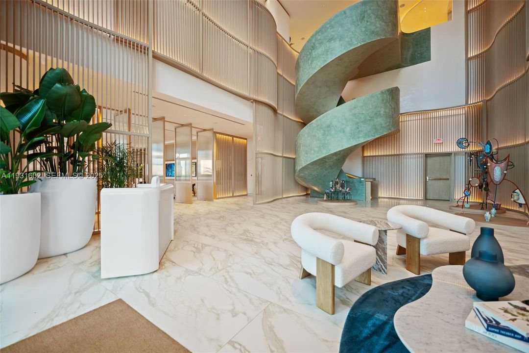 For Sale: $3,650,000 (3 beds, 3 baths, 2632 Square Feet)