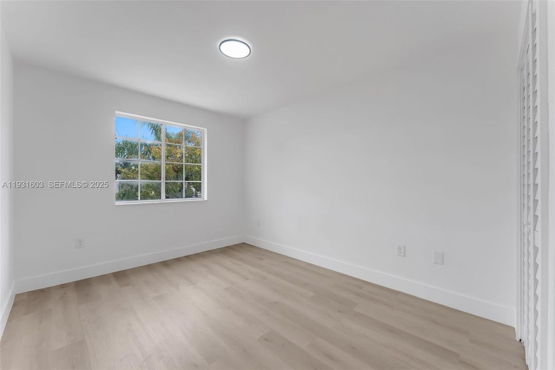 For Sale: $779,000 (4 beds, 2 baths, 2041 Square Feet)