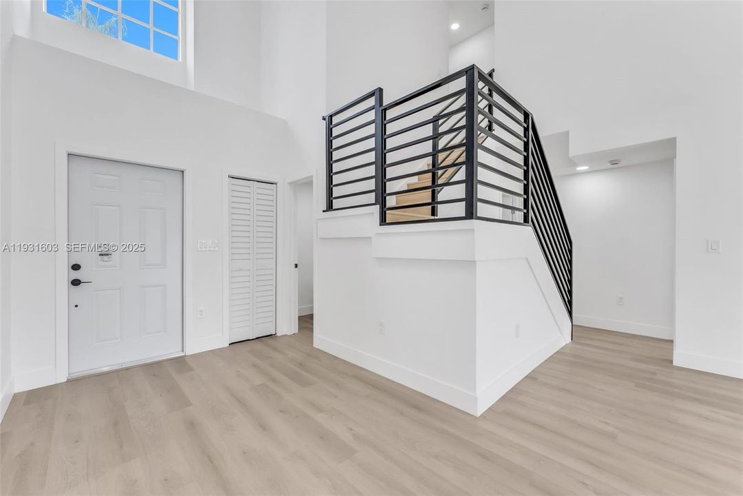 For Sale: $779,000 (4 beds, 2 baths, 2041 Square Feet)