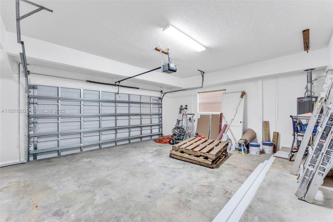 For Sale: $779,000 (4 beds, 2 baths, 2041 Square Feet)