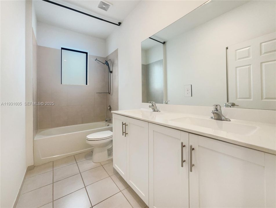 For Sale: $770,000 (4 beds, 3 baths, 2620 Square Feet)