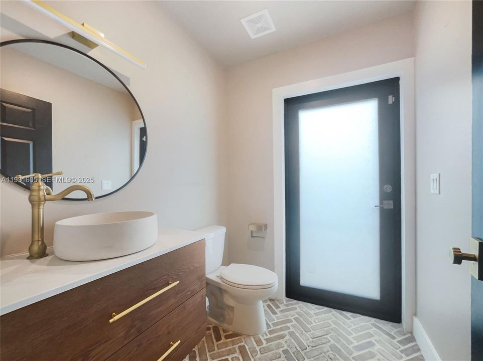 For Sale: $770,000 (4 beds, 3 baths, 2620 Square Feet)