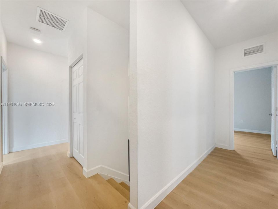 For Sale: $770,000 (4 beds, 3 baths, 2620 Square Feet)