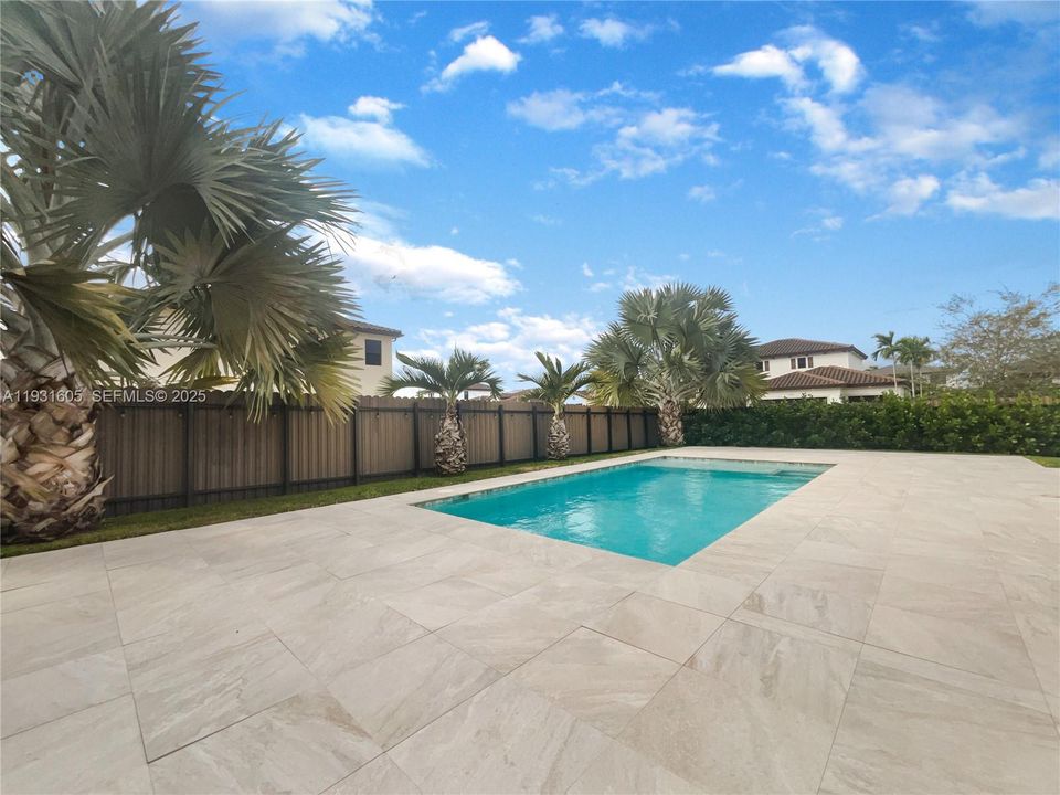 For Sale: $770,000 (4 beds, 3 baths, 2620 Square Feet)