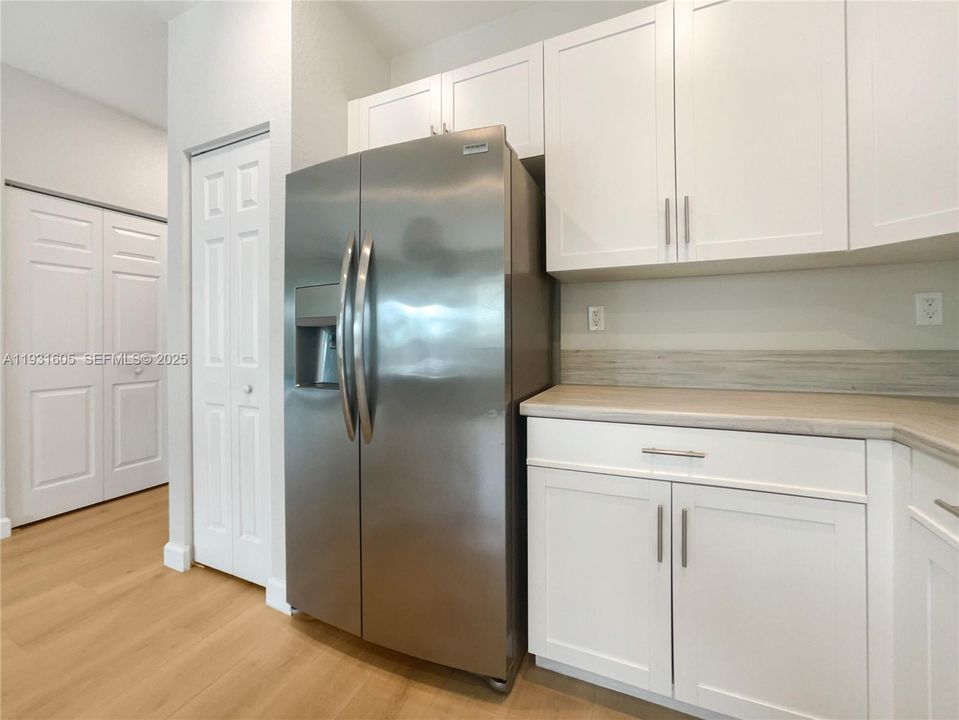 For Sale: $770,000 (4 beds, 3 baths, 2620 Square Feet)