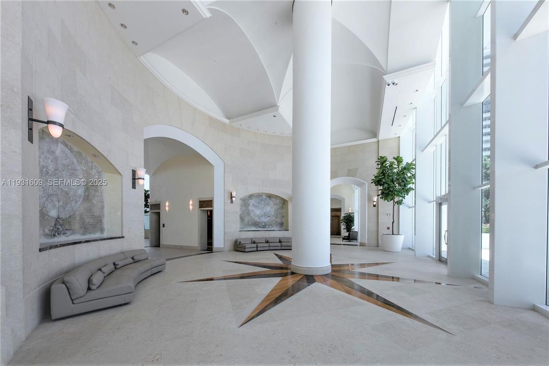 Santa Maria Lobby Sitting Area