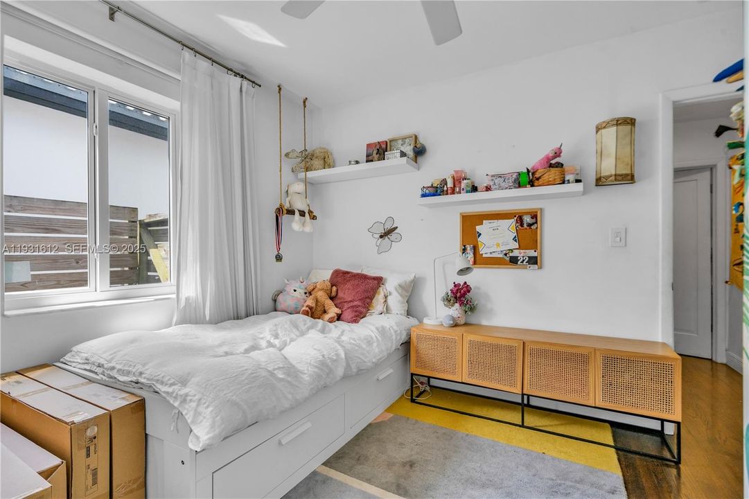 待售: $1,475,000 (3 贝兹, 2 浴室, 1304 平方英尺)