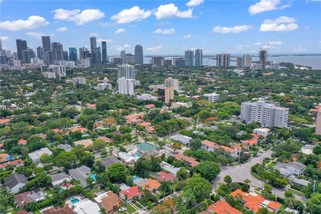 待售: $1,475,000 (3 贝兹, 2 浴室, 1304 平方英尺)