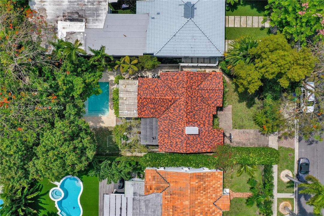 待售: $1,475,000 (3 贝兹, 2 浴室, 1304 平方英尺)