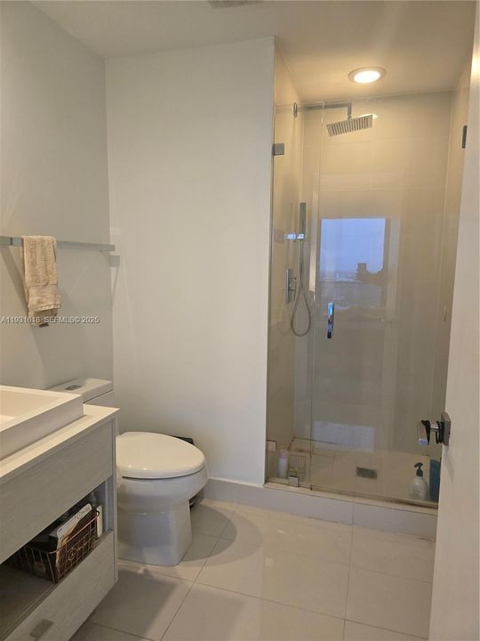 For Rent: $3,500 (1 beds, 1 baths, 541 Square Feet)