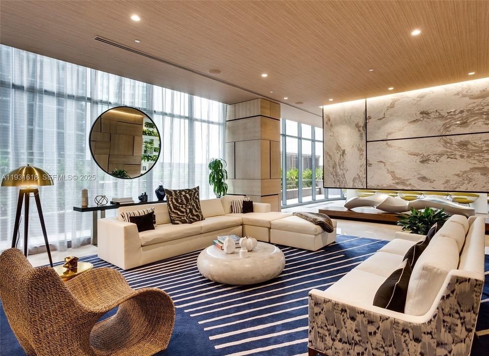 For Rent: $3,500 (1 beds, 1 baths, 541 Square Feet)