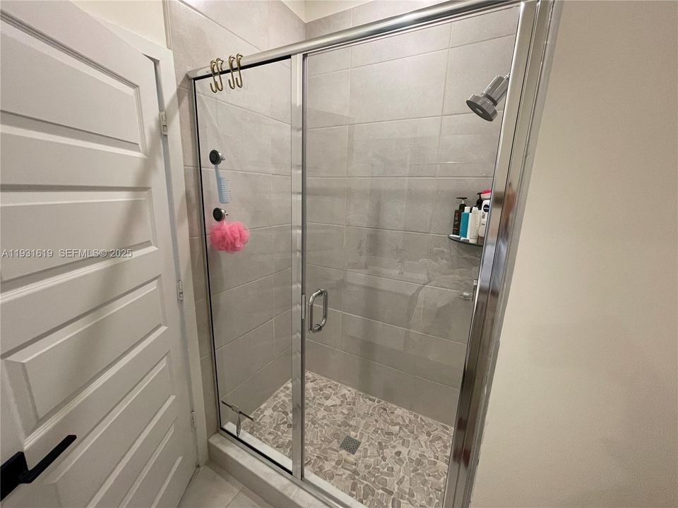 В аренду: $3,000 (2 спален, 2 ванн, 1134 Квадратных фут)