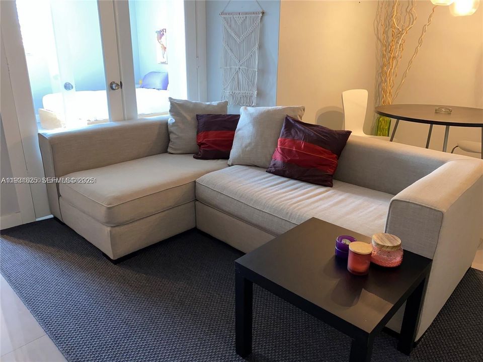 В аренду: $2,550 (1 спален, 1 ванн, 523 Квадратных фут)