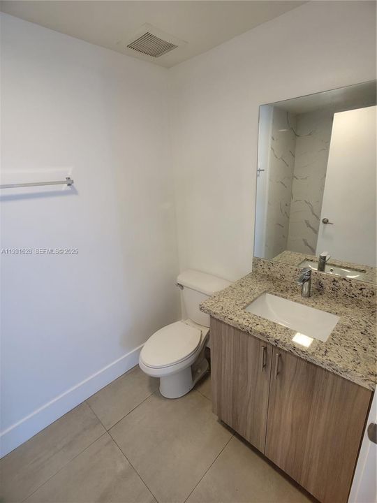 В аренду: $2,300 (2 спален, 2 ванн, 29413 Квадратных фут)