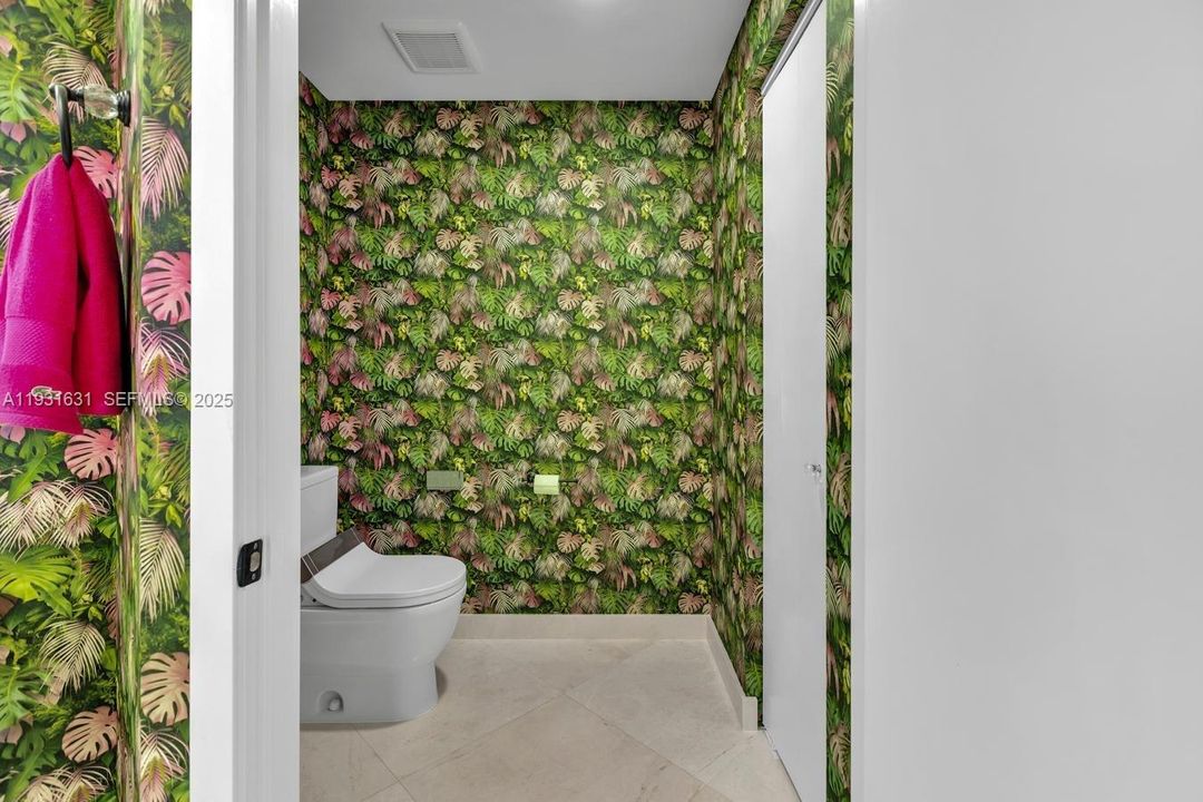 待售: $1,995,000 (3 贝兹, 3 浴室, 2225 平方英尺)