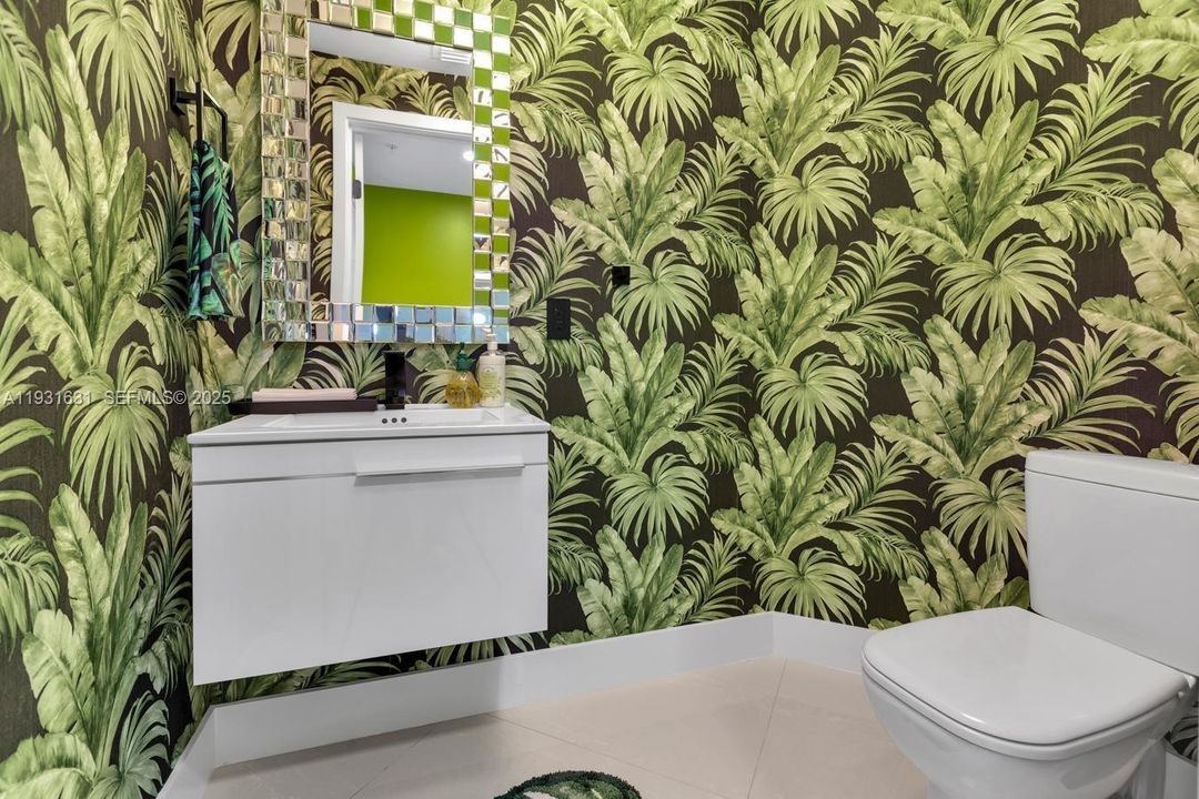 待售: $1,995,000 (3 贝兹, 3 浴室, 2225 平方英尺)